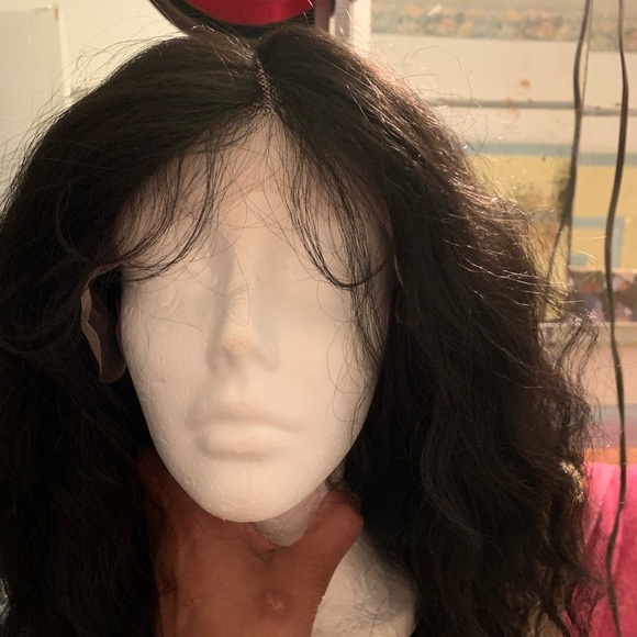 Magic lace synthetic wig - Picture 5 of 8